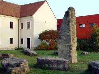 Holíčske megality 6 - PhDr. Rudolf Irša