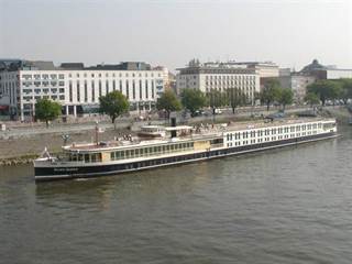 Plavby loďami po Dunaji 2 - Juraj Bondora