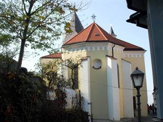 Farský kostol Trenčín 2
