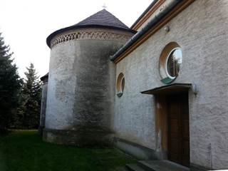 Románska rotunda v Križovanoch 2 - Ján Jura