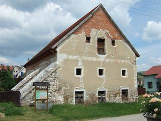 Habánsky dvor v Sobotišti 2