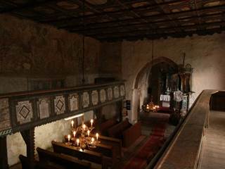 Stredoveký kostolík v Rimavskej Bani 03