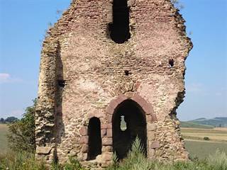 Zrúcanina kostolík av M 4 - milomihalik@gmail.com