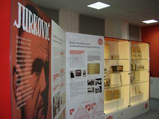 Pamätná izba Dušana S. Jurkoviča 2