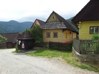 Rezervácia ľudovej architektúry Vlkolínec 2