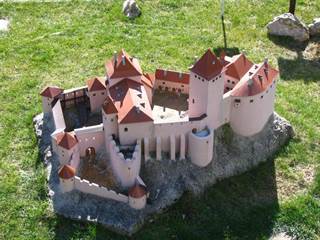 Park miniatúr v Podolí 10 - Palino Peťovský