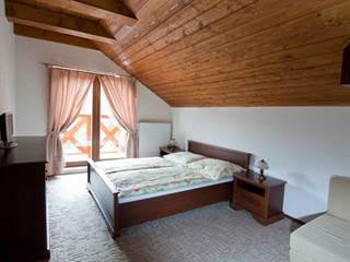 Villa Laura 3 - Ján Grajciarik