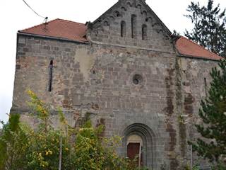 Stredoveký kostolík v Rimavských Janovciach 9