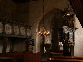 Stredoveký kostolík v Rimavskej Bani 02