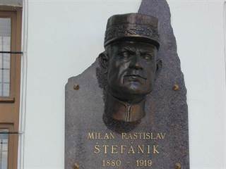 Múzeum M. R. Štefánika 1 Pavel Máša.JPG