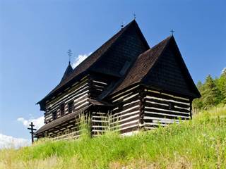 Drevený kostol Brežany 1