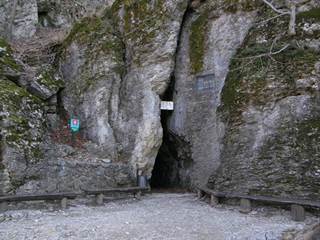 Jaskyňa Driny 3 - Xmetov