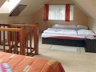 Chatová osada Gader 8