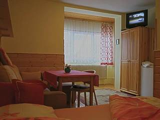 Penzión a drevenica Pri Hati 13