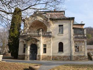 Secestný kaštieľ v Klátovej Novej Vsi, časť Janova