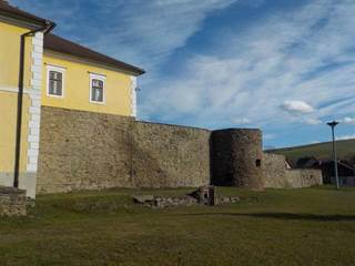 Podolínsky hrad/opevnenie