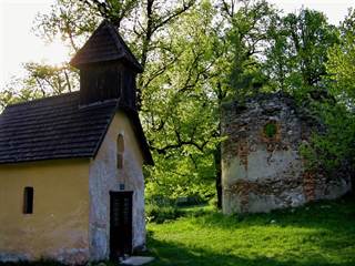 Zrúcanina kostola na Vrchhore 03