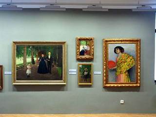 Stredoslovenská g. - Vila 4