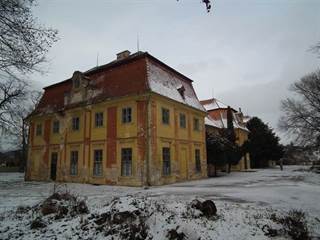Kaštieľ v Chtelnici 3