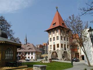 Nádvorie Európy 4 - Juraj Bondora, 0948 166 114