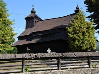 Drevený kostolík v Uličskom 02
