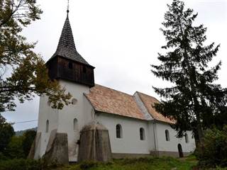 Stredoveký kostolík v M. Teriakovciach 8