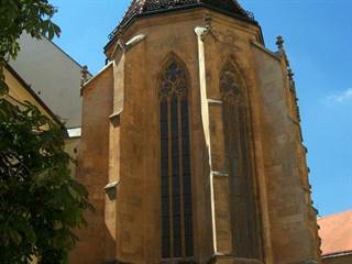 Františkánsky kostol BA 8 - Lure