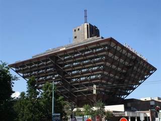 Budova Slovenskéo rozhlasu 4 - Frettie